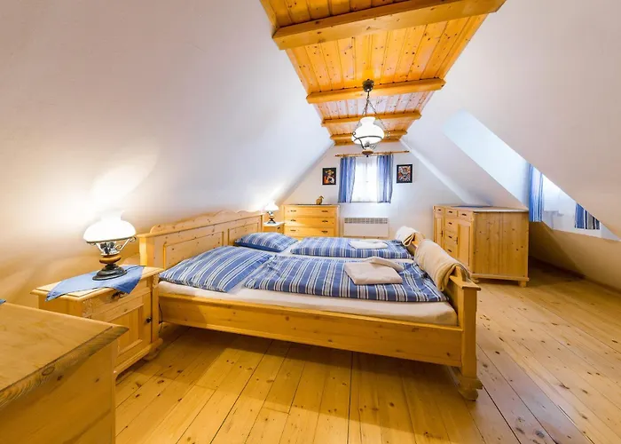 Semesterbostad Badurky Velké Karlovice